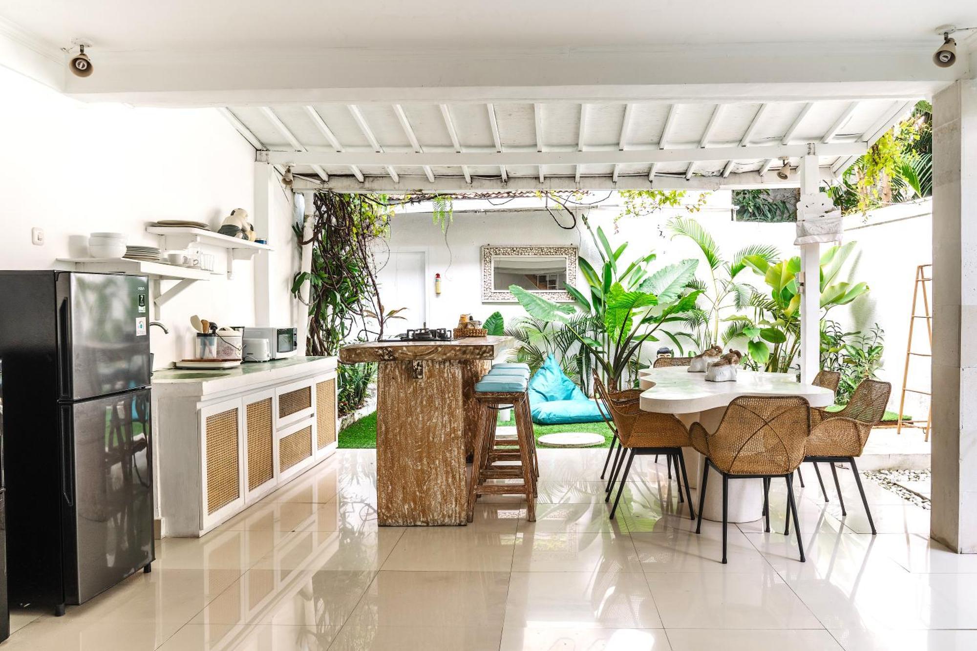 Renovated Mara Villa Double Six Beach Seminyak  Exterior photo